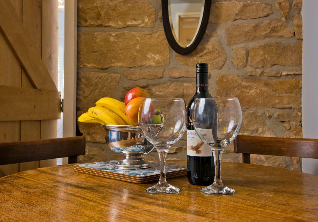 מטלוק Charming Cottage Near Peak District & Chatsworth מראה חיצוני תמונה
