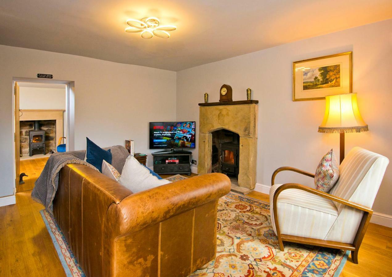 מטלוק Charming Cottage Near Peak District & Chatsworth מראה חיצוני תמונה