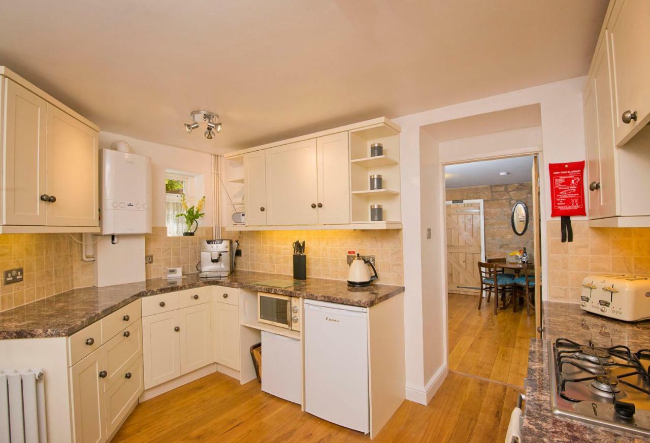מטלוק Charming Cottage Near Peak District & Chatsworth מראה חיצוני תמונה