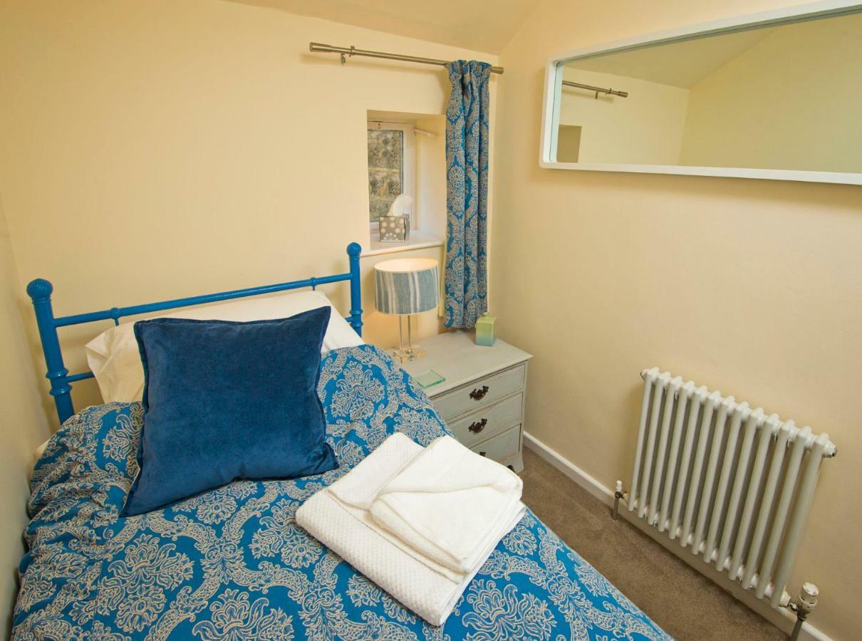 מטלוק Charming Cottage Near Peak District & Chatsworth מראה חיצוני תמונה